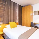 Le 20 Prieuré 3* París