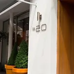 Le 20 Prieuré 3* París