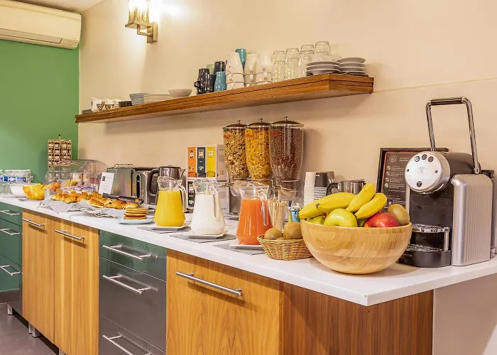 Le 20 Prieure Hotel Parijs