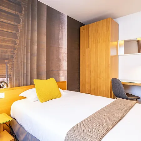 Le 20 Prieure 3* Paříž