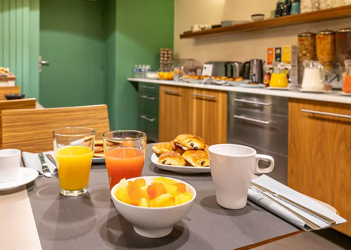 Le 20 Prieure 3* Paris